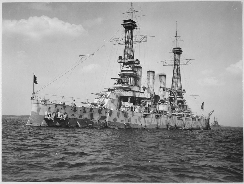 lossy-page1-791px-U.S._battleship_New_Jersey_in_camouflage_coat._-_NARA_-_533704.tif