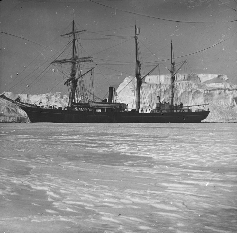 800px-Shackleton_nimrod_50
